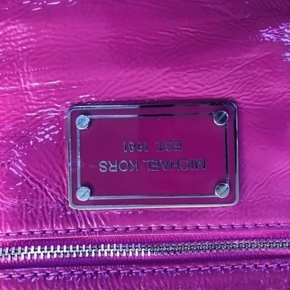 Michael kors pink fushia patent leather mini bag wristlet